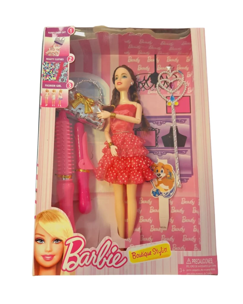 BARBIE CON BOLSO Y BUCLERA